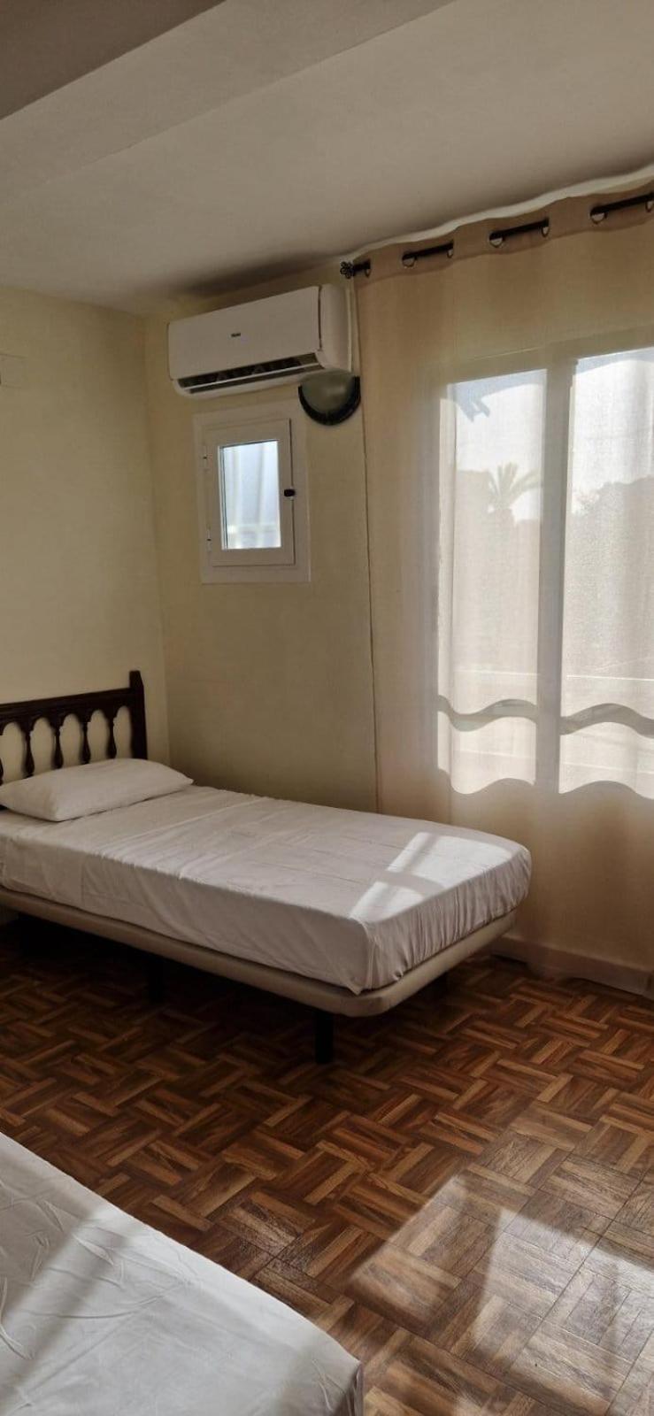 Bermudas-Turis Apartamentos 貝尼多姆 外观 照片
