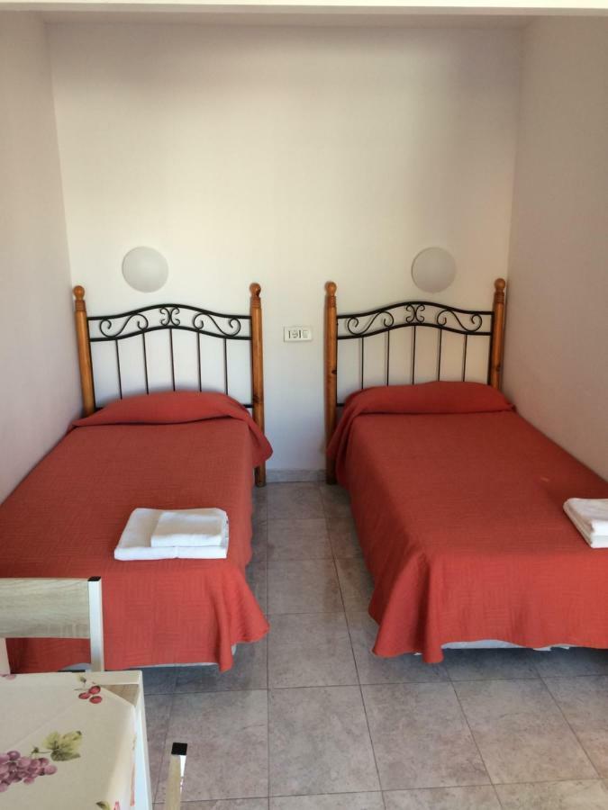 Bermudas-Turis Apartamentos 貝尼多姆 外观 照片
